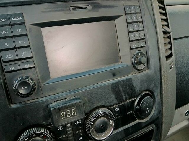 Мерседес Sprinter, об'ємом двигуна 2.2 л та пробігом 260 тис. км за 15500 $, фото 8 на Automoto.ua