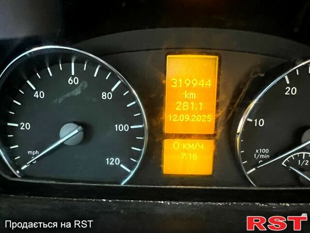 Мерседес Sprinter, объемом двигателя 2.1 л и пробегом 320 тыс. км за 18000 $, фото 2 на Automoto.ua