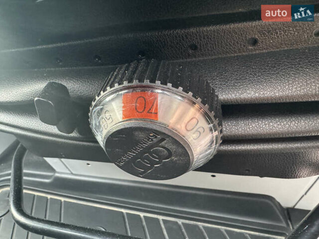 Мерседес Sprinter, объемом двигателя 0 л и пробегом 150 тыс. км за 32900 $, фото 8 на Automoto.ua