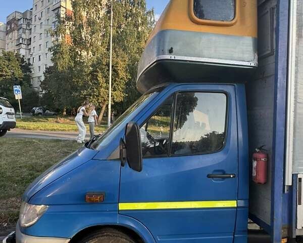 Мерседес Sprinter, об'ємом двигуна 2.7 л та пробігом 590 тис. км за 11500 $, фото 12 на Automoto.ua