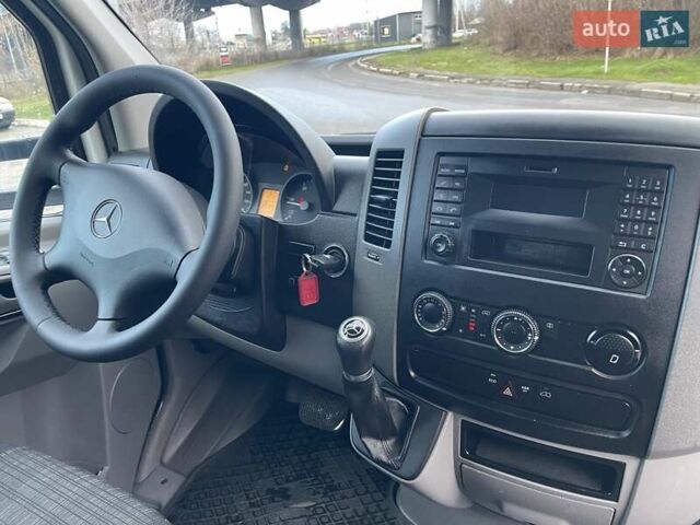 Мерседес Sprinter, об'ємом двигуна 2.2 л та пробігом 417 тис. км за 21850 $, фото 8 на Automoto.ua