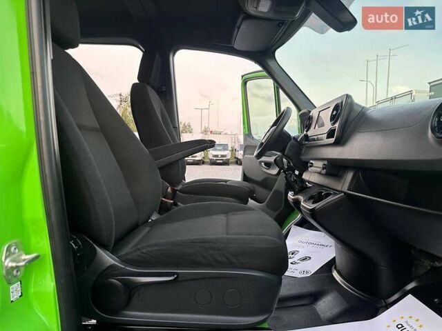 Мерседес Sprinter, объемом двигателя 2.2 л и пробегом 167 тыс. км за 28900 $, фото 29 на Automoto.ua