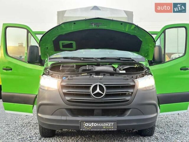 Мерседес Sprinter, объемом двигателя 2.2 л и пробегом 167 тыс. км за 28900 $, фото 18 на Automoto.ua
