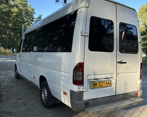 Мерседес Sprinter, объемом двигателя 2.2 л и пробегом 499 тыс. км за 7300 $, фото 1 на Automoto.ua