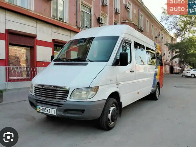 Мерседес Sprinter, объемом двигателя 2.7 л и пробегом 700 тыс. км за 14200 $, фото 11 на Automoto.ua