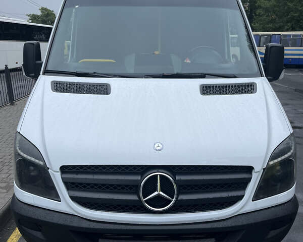 Мерседес Sprinter, об'ємом двигуна 2.1 л та пробігом 480 тис. км за 30800 $, фото 2 на Automoto.ua