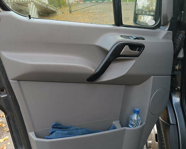 Мерседес Sprinter, объемом двигателя 3 л и пробегом 430 тыс. км за 29200 $, фото 10 на Automoto.ua