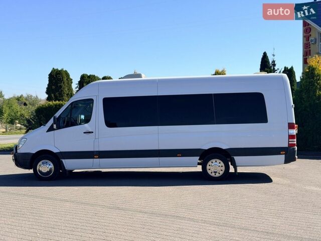 Мерседес Sprinter, объемом двигателя 2.2 л и пробегом 335 тыс. км за 29499 $, фото 5 на Automoto.ua