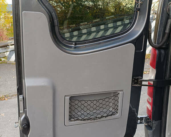 Мерседес Sprinter, объемом двигателя 3 л и пробегом 430 тыс. км за 29200 $, фото 32 на Automoto.ua