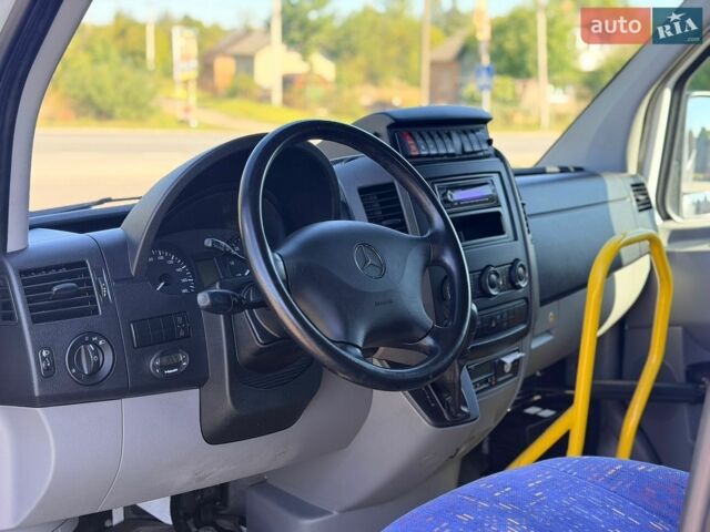 Мерседес Sprinter, объемом двигателя 2.2 л и пробегом 335 тыс. км за 29499 $, фото 14 на Automoto.ua