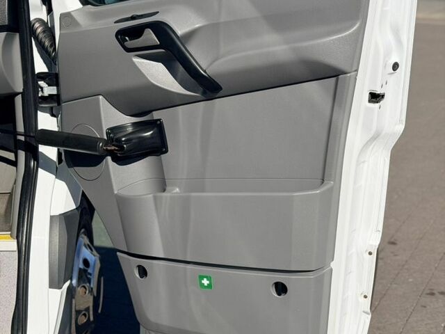 Мерседес Sprinter, объемом двигателя 2.2 л и пробегом 335 тыс. км за 29499 $, фото 11 на Automoto.ua