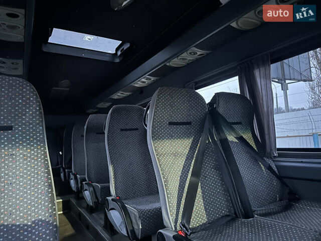 Мерседес Sprinter, объемом двигателя 3 л и пробегом 200 тыс. км за 27500 $, фото 21 на Automoto.ua