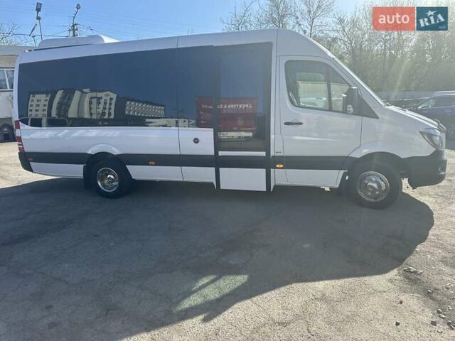 Мерседес Sprinter, объемом двигателя 3 л и пробегом 390 тыс. км за 34000 $, фото 2 на Automoto.ua