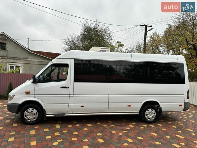 Мерседес Sprinter, объемом двигателя 2.2 л и пробегом 450 тыс. км за 8300 $, фото 15 на Automoto.ua