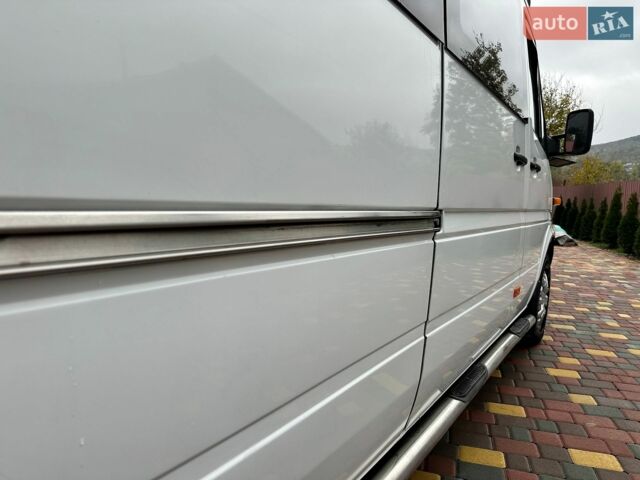 Мерседес Sprinter, объемом двигателя 2.2 л и пробегом 450 тыс. км за 8300 $, фото 27 на Automoto.ua