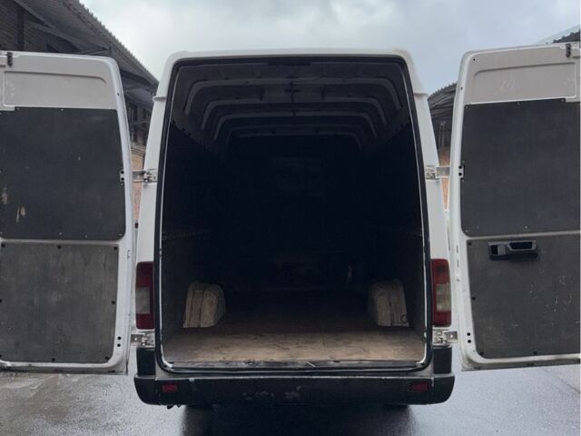 Мерседес Sprinter, об'ємом двигуна 0 л та пробігом 0 тис. км за 10500 $, фото 5 на Automoto.ua