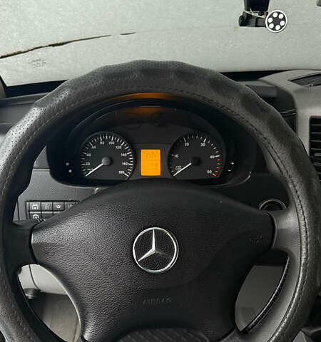 Мерседес Sprinter, об'ємом двигуна 3 л та пробігом 405 тис. км за 47000 $, фото 8 на Automoto.ua