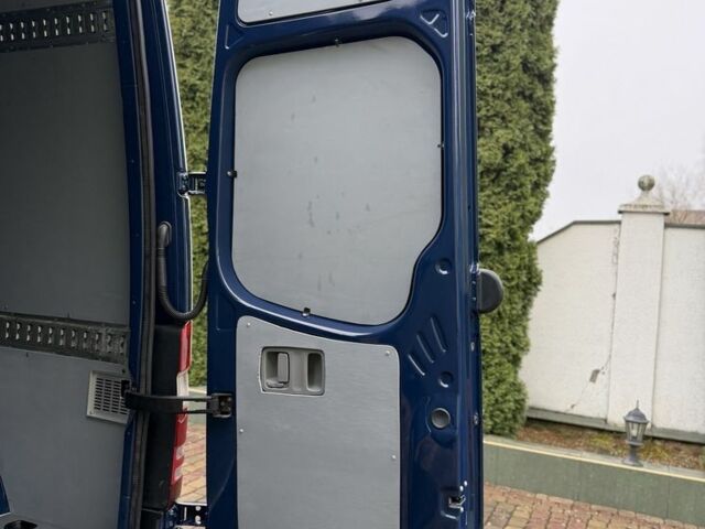 Мерседес Sprinter, об'ємом двигуна 0 л та пробігом 0 тис. км за 17300 $, фото 22 на Automoto.ua