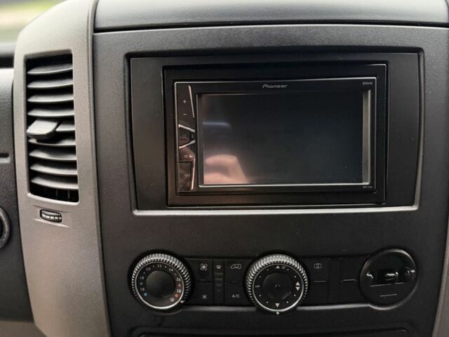 Мерседес Sprinter, об'ємом двигуна 0 л та пробігом 0 тис. км за 17300 $, фото 7 на Automoto.ua