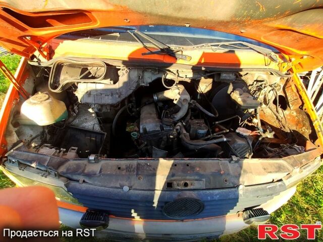 Мерседес Sprinter, об'ємом двигуна 2.3 л та пробігом 555 тис. км за 4000 $, фото 3 на Automoto.ua