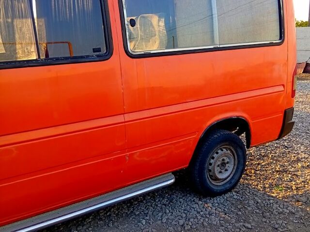 Мерседес Sprinter, объемом двигателя 2.3 л и пробегом 400 тыс. км за 5500 $, фото 4 на Automoto.ua