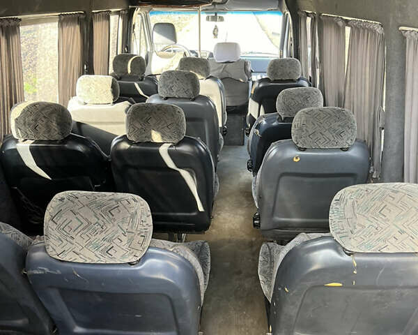 Мерседес Sprinter, об'ємом двигуна 2.87 л та пробігом 920 тис. км за 7300 $, фото 4 на Automoto.ua