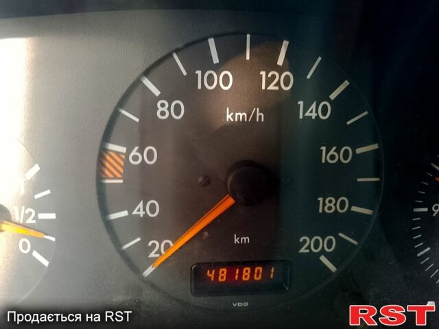 Мерседес Sprinter, объемом двигателя 2.9 л и пробегом 482 тыс. км за 7150 $, фото 2 на Automoto.ua