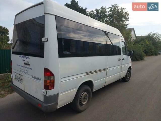 Мерседес Sprinter, объемом двигателя 0 л и пробегом 700 тыс. км за 6200 $, фото 2 на Automoto.ua
