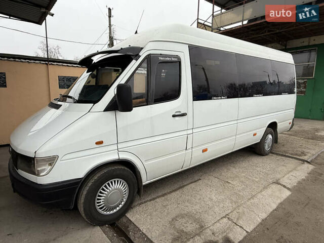 Мерседес Sprinter, объемом двигателя 0 л и пробегом 300 тыс. км за 8500 $, фото 8 на Automoto.ua