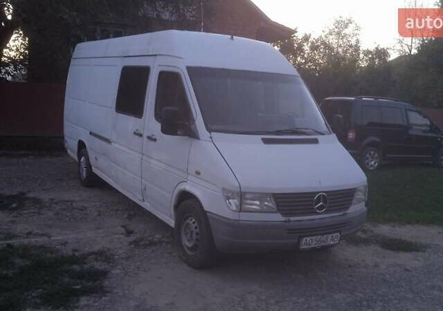 Мерседес Sprinter, объемом двигателя 0 л и пробегом 500 тыс. км за 4000 $, фото 1 на Automoto.ua