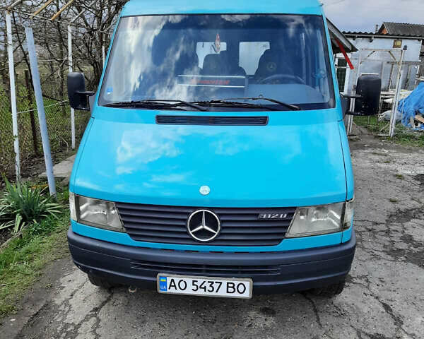 Мерседес Sprinter, объемом двигателя 0 л и пробегом 100 тыс. км за 7700 $, фото 1 на Automoto.ua