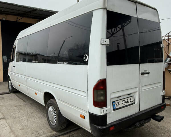 Мерседес Sprinter, объемом двигателя 0 л и пробегом 300 тыс. км за 8500 $, фото 13 на Automoto.ua