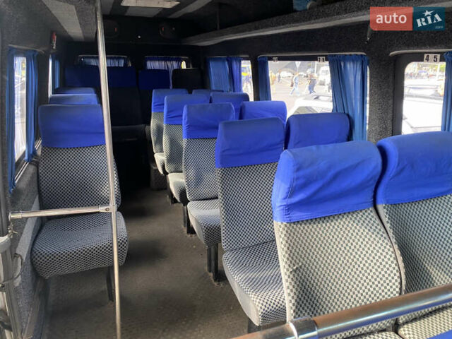 Мерседес Sprinter, объемом двигателя 0 л и пробегом 400 тыс. км за 3950 $, фото 2 на Automoto.ua
