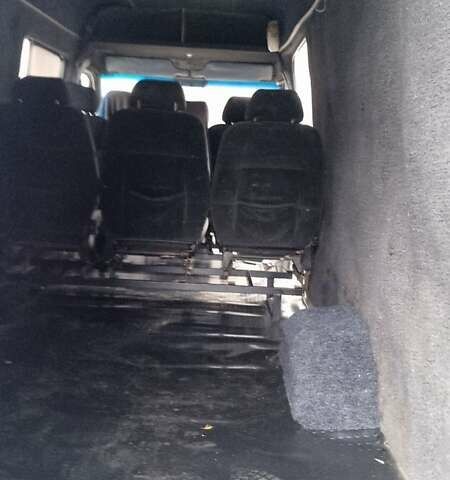 Мерседес Sprinter, объемом двигателя 0 л и пробегом 500 тыс. км за 4000 $, фото 5 на Automoto.ua