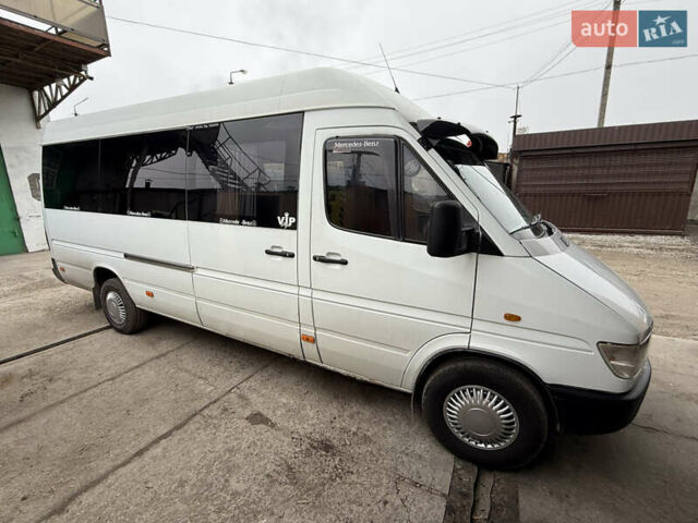Мерседес Sprinter, объемом двигателя 0 л и пробегом 300 тыс. км за 8500 $, фото 10 на Automoto.ua