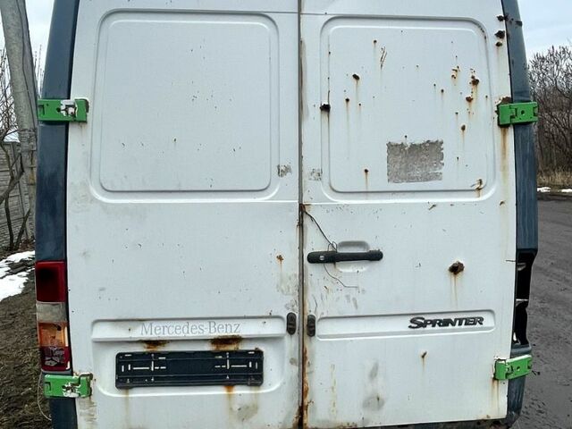 Мерседес Sprinter, объемом двигателя 29 л и пробегом 0 тыс. км за 2000 $, фото 4 на Automoto.ua