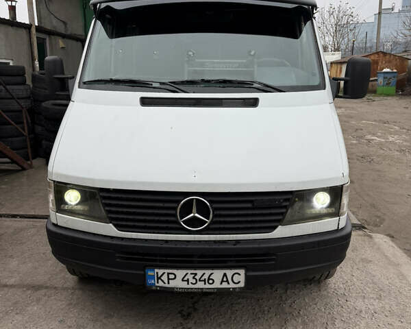 Мерседес Sprinter, объемом двигателя 0 л и пробегом 300 тыс. км за 8500 $, фото 1 на Automoto.ua