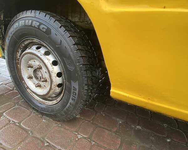 Мерседес Sprinter, объемом двигателя 2.9 л и пробегом 570 тыс. км за 4500 $, фото 9 на Automoto.ua