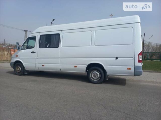 Мерседес Sprinter, объемом двигателя 2.7 л и пробегом 500 тыс. км за 9300 $, фото 15 на Automoto.ua