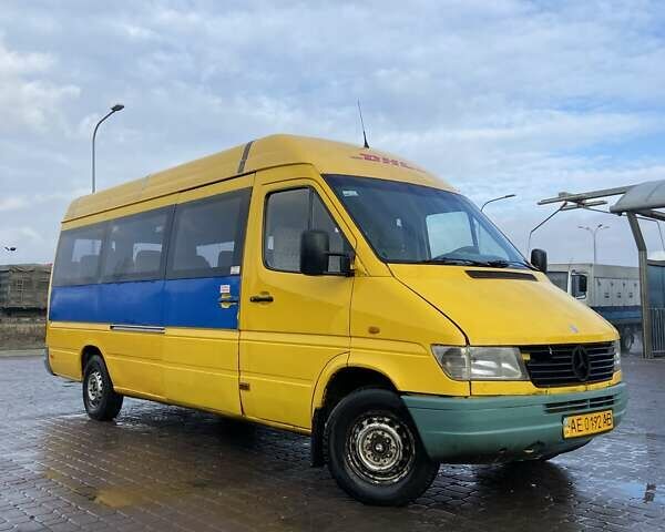 Мерседес Sprinter, объемом двигателя 2.9 л и пробегом 570 тыс. км за 4500 $, фото 3 на Automoto.ua