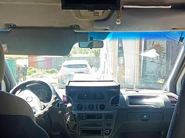 Мерседес Sprinter, объемом двигателя 22 л и пробегом 400 тыс. км за 5000 $, фото 4 на Automoto.ua
