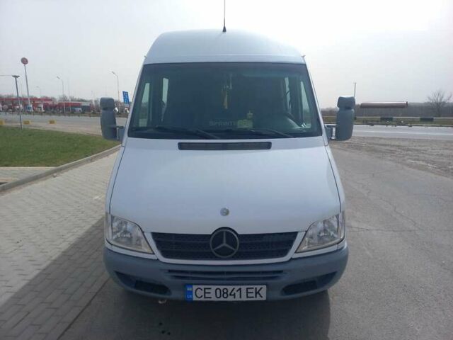 Мерседес Sprinter, объемом двигателя 2.7 л и пробегом 500 тыс. км за 9300 $, фото 16 на Automoto.ua