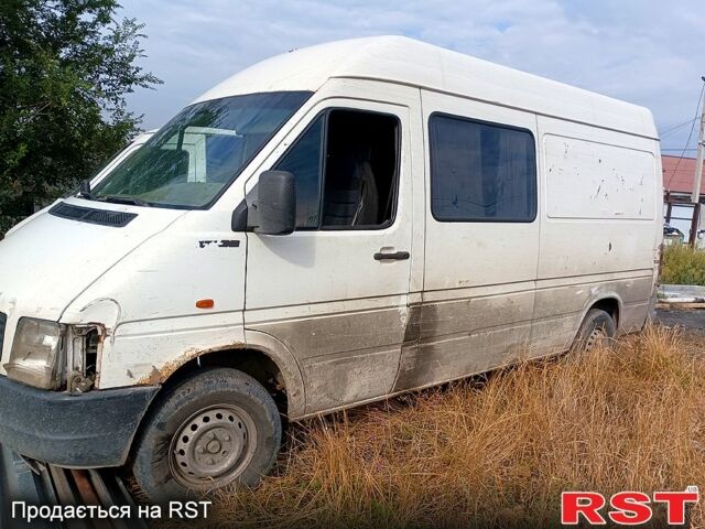 Мерседес Sprinter, об'ємом двигуна 2.3 л та пробігом 0 тис. км за 4000 $, фото 1 на Automoto.ua