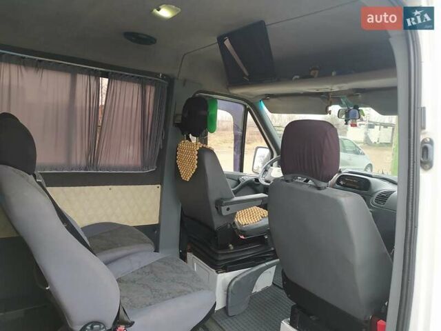 Мерседес Sprinter, объемом двигателя 2.1 л и пробегом 503 тыс. км за 7900 $, фото 8 на Automoto.ua