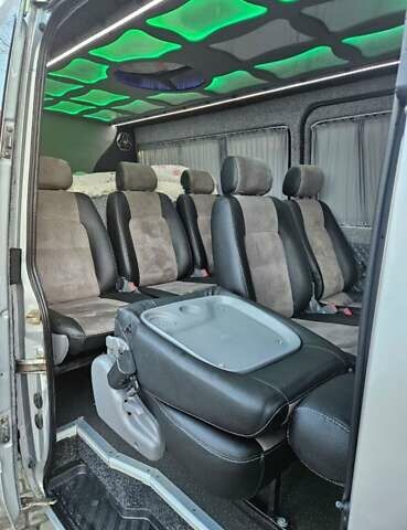 Мерседес Sprinter, объемом двигателя 2.69 л и пробегом 419 тыс. км за 10500 $, фото 3 на Automoto.ua