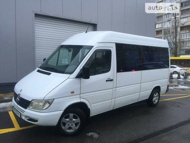 Мерседес Sprinter, объемом двигателя 2.2 л и пробегом 400 тыс. км за 9500 $, фото 1 на Automoto.ua