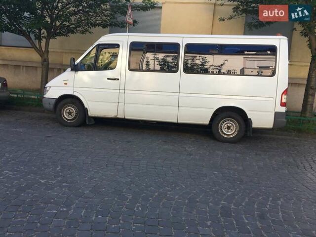 Мерседес Sprinter, объемом двигателя 2.15 л и пробегом 999 тыс. км за 6500 $, фото 2 на Automoto.ua
