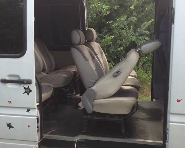 Мерседес Sprinter, об'ємом двигуна 2.1 л та пробігом 321 тис. км за 13000 $, фото 3 на Automoto.ua