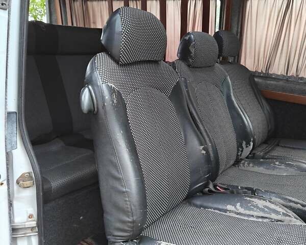 Мерседес Sprinter, объемом двигателя 2.7 л и пробегом 680 тыс. км за 6900 $, фото 13 на Automoto.ua