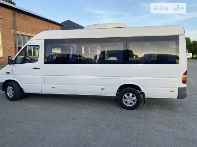 Мерседес Sprinter, объемом двигателя 2.7 л и пробегом 999 тыс. км за 17000 $, фото 2 на Automoto.ua